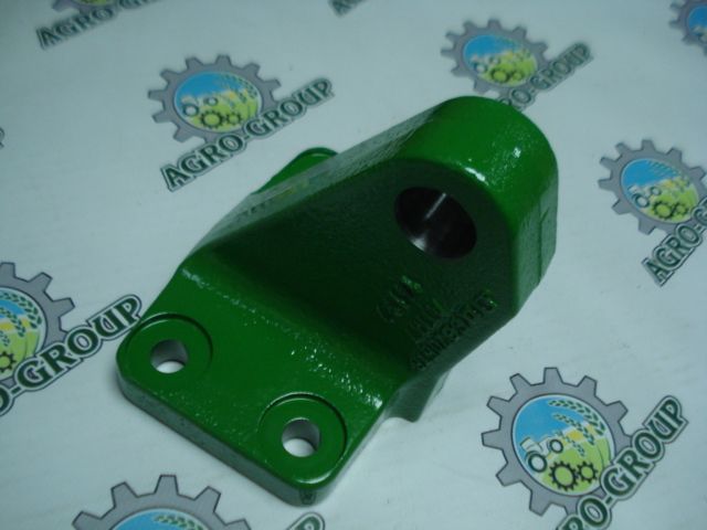 CE20676 Рульова сошка права