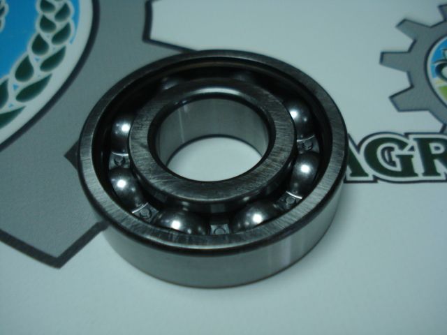 JD7689 (RE65651/AR48751) Підшипник