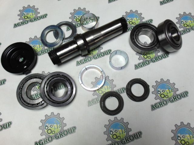 RE584459 Комплект вала