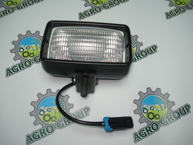 RE61164 Фара права