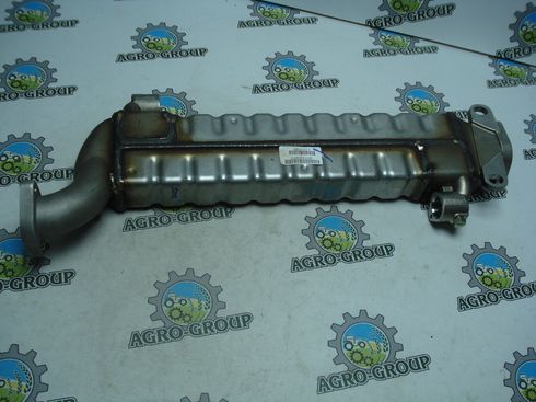 DZ101011 (RE522210) Радіатор опалення