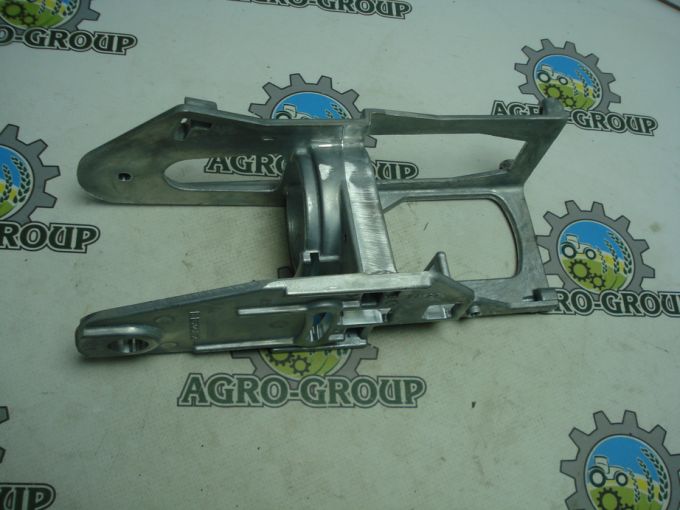 R306836 (R126039) Вісь повороту