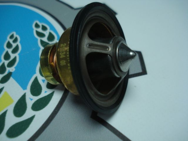 DZ120501 (DZ111682/RE532105/DZ115774) Термостат