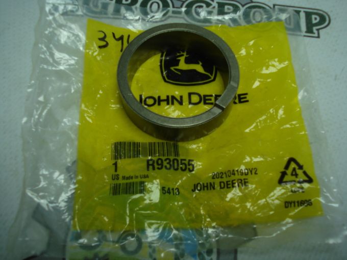 R93055 Втулка розпору