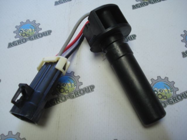 RE295942 (RE228752/RE241898/RE179561) Датчик обертів валу трансмісії