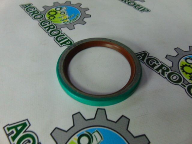 RE565834 Сальник