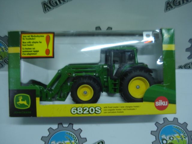 MCU365200000 Модель трактора John Deere JD6820 з фронтальним навантажувачем (1:32)