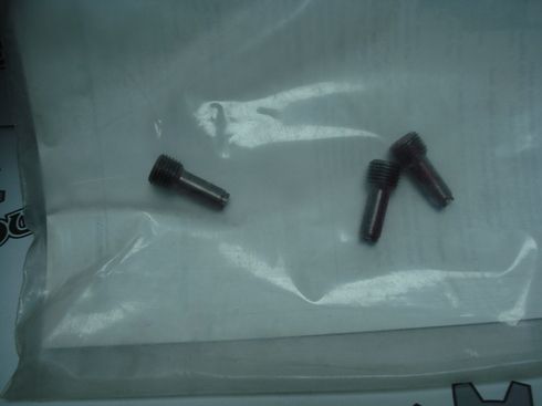 Комплект клапанів RE168481