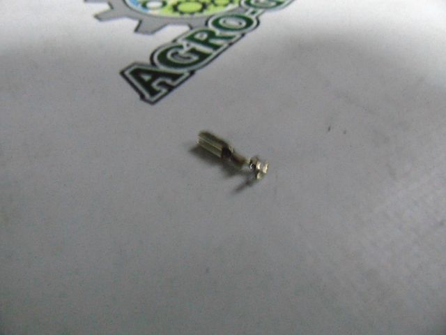 57M8424 Клема електричного розйому