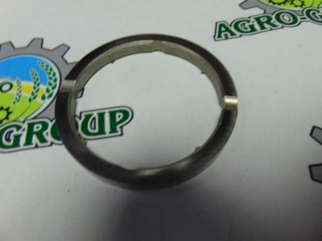 R556993 Втулка