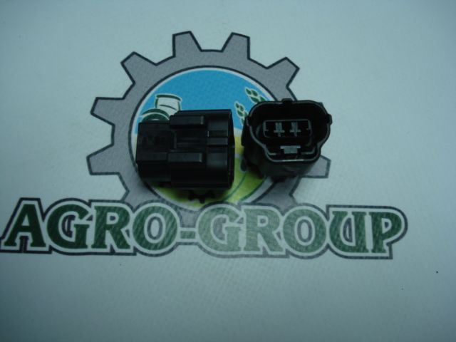 57M13604 (57M8407) Штекер електричний