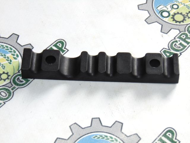 R537247 Пластиковий затискач