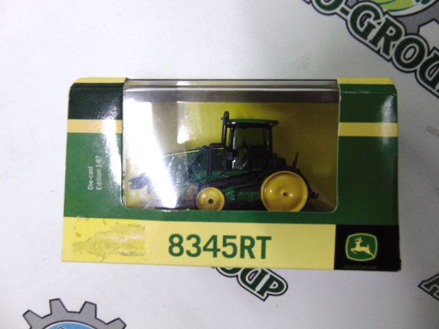 MCC452568501 Модель трактора John Deere 8345RT (1:87)